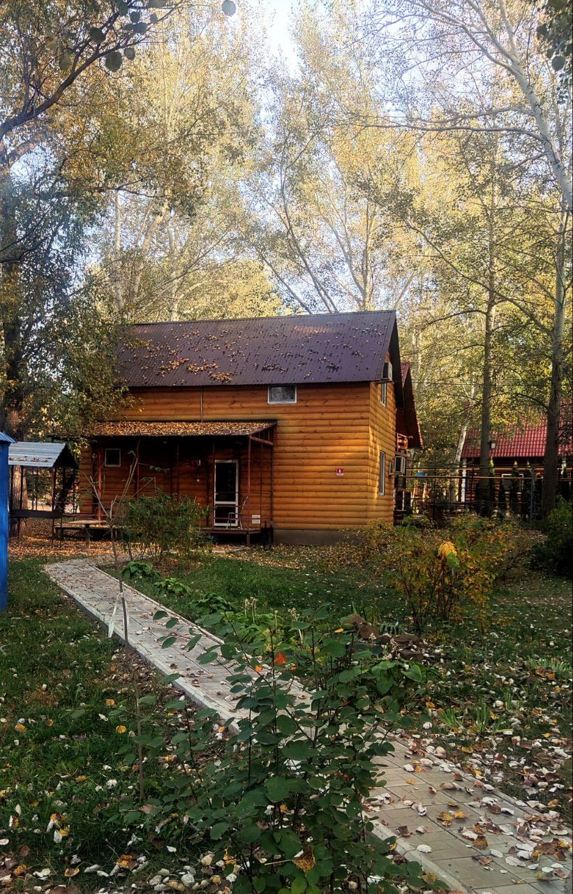 Дома 8 и 9